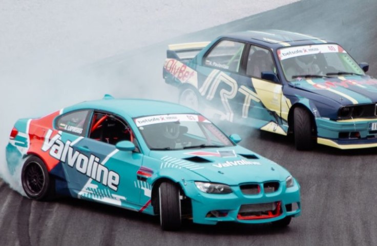 The Thrill of Motor Sports Betting and the Importance of Secure Online Gambling Platforms vehicles and gambling - The Thrill of Motor Sports Betting and the Importance of Secure Online Gambling Platforms